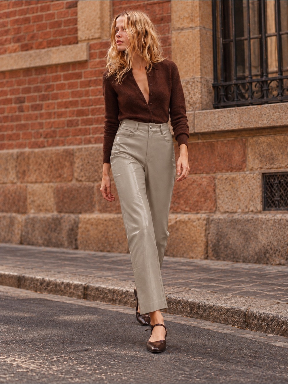 Aritzia Wilfred Melina Cropped Vegan Leather Pants Birch Beige Sz 2 Fall